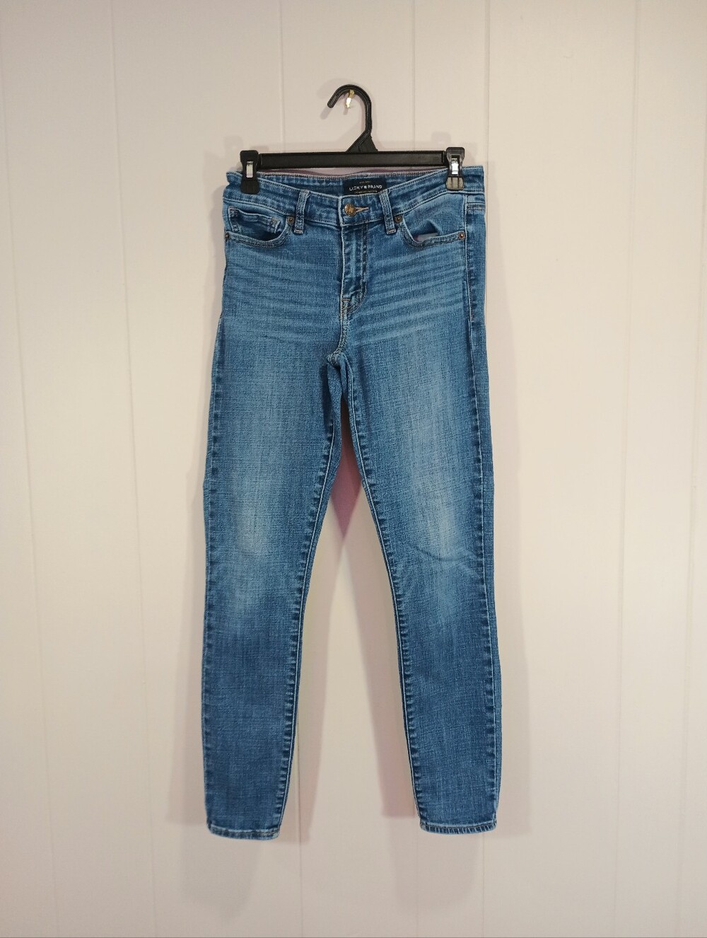 Lucky Brand Light Wash Women’s High-Rise Skinny Jeans